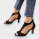 Чай - Обувки