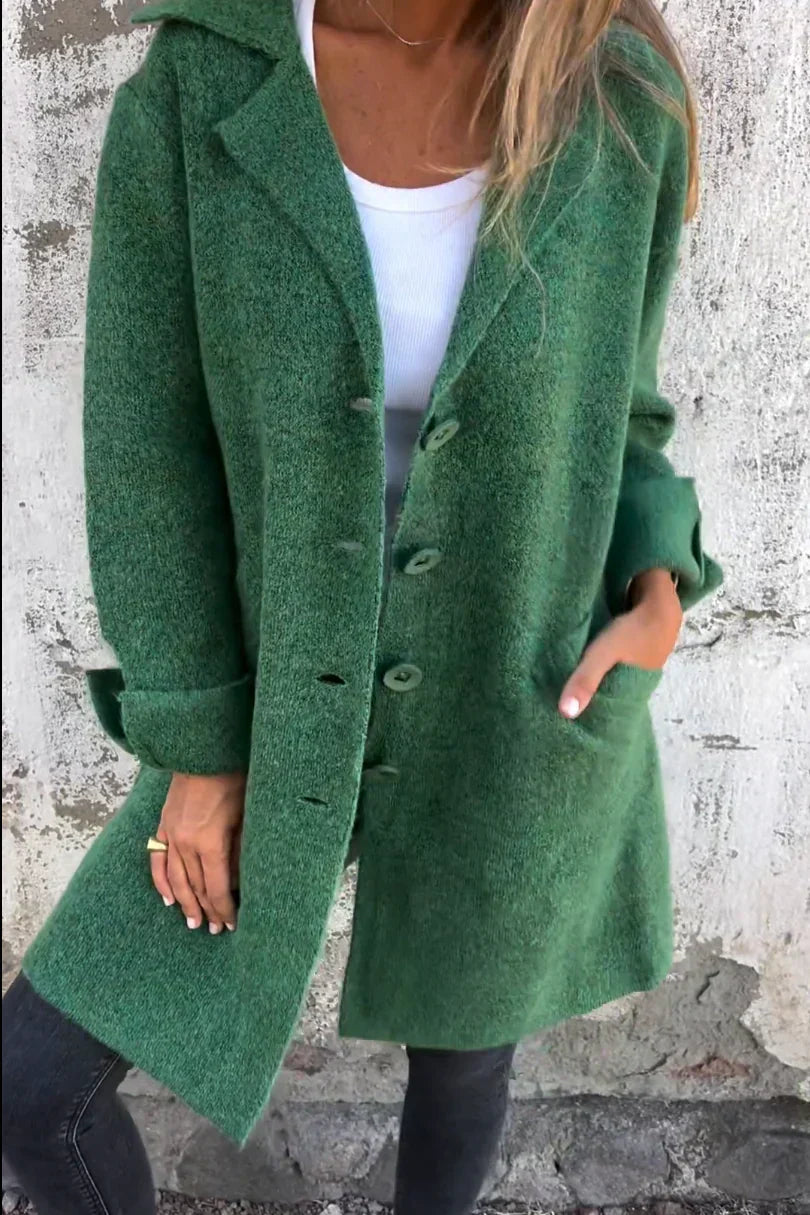 Ника - Шик Минималистичен Палто