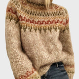 Плетен Дамски Пуловер с Кръгло Деколте