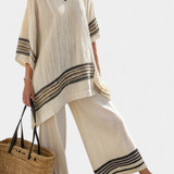 Комплект Медитеран Дейзи от бамбукова материя с елегантни червени и зелени ивици