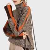 Ана - Суитчър с контрастни ивици