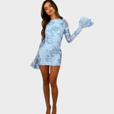 Ивана - Кратка цветна рокля с камбанести ръкави