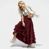 Елегантна пола с тюл и декоративни детайли