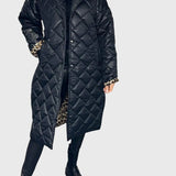 Соня – Двулицев капитониран палто с леопардова подплата