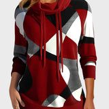 Плетена блуза с артистичен дизайн и качулка