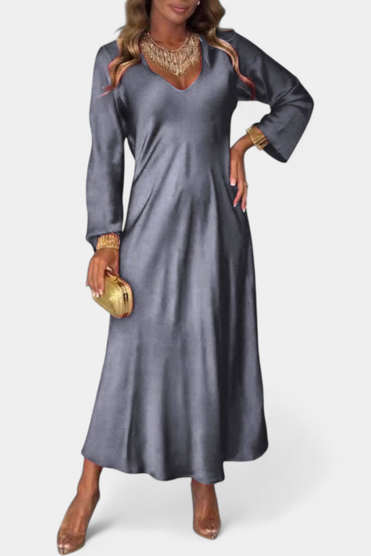 Мартинa Плавна Рокля с V Изрез и Дълги Ръкави